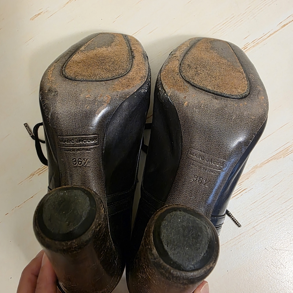 Marc Jacobs | Black Leather Oxford Heels Sz 36 1/2 - Picture 8 of 9